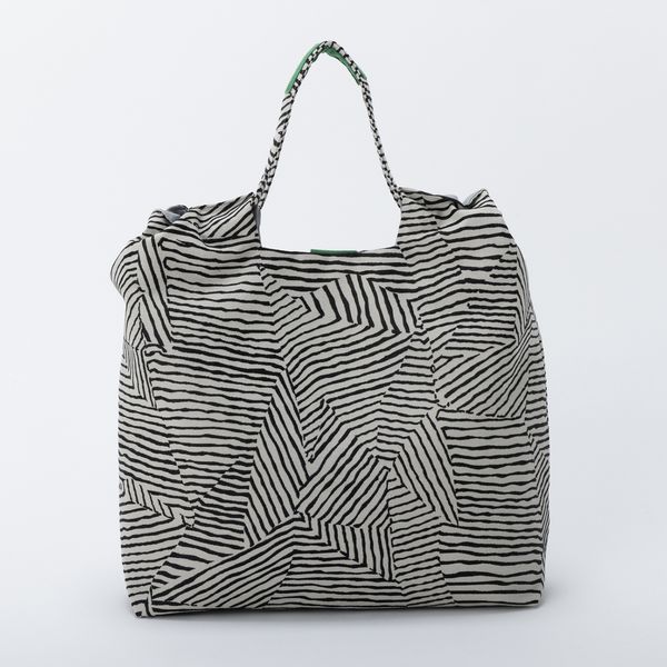 charm/シャーリングバッグ L ワイヤードット -ジャガード生地のA4